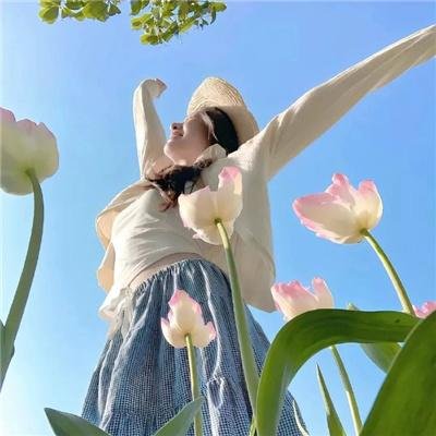 渺小而坚韧